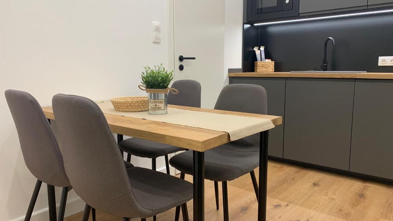 Sipsix Apartment - Modern 2 Bedroom Newly Renovated Flat With Ac In Budapest City Centre Eksteriør bilde